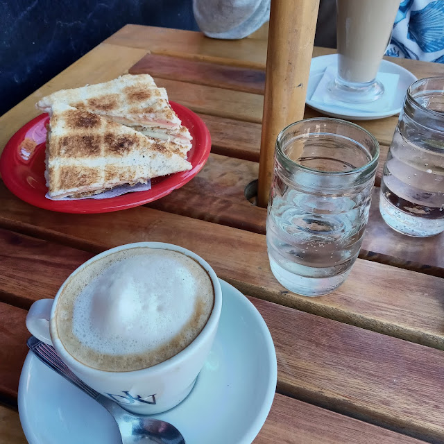 Café Con Leche Cappuccino