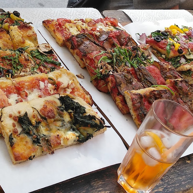 Focaccia Marinara