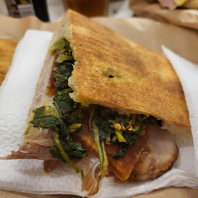 Panino Con Porchetta