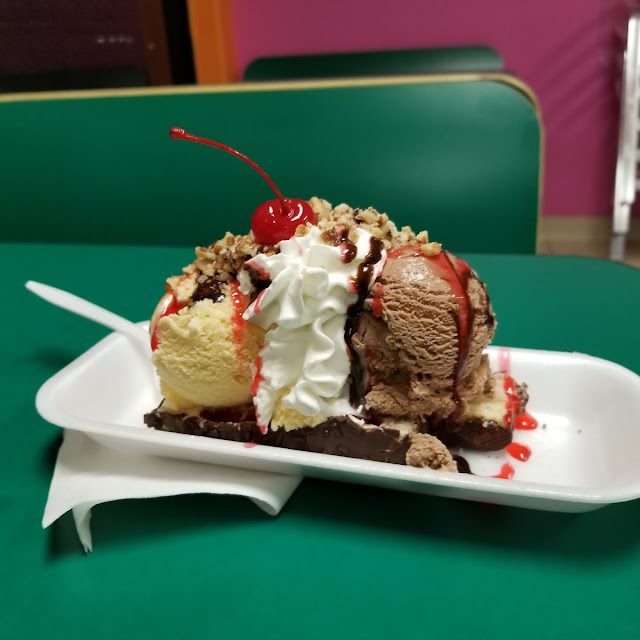 Brownie Sundae