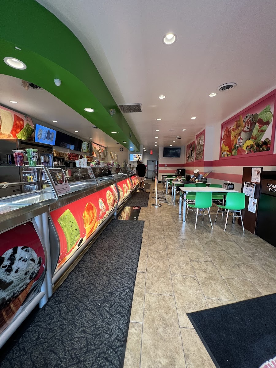 La Michoacana Premium East Side-Chicago