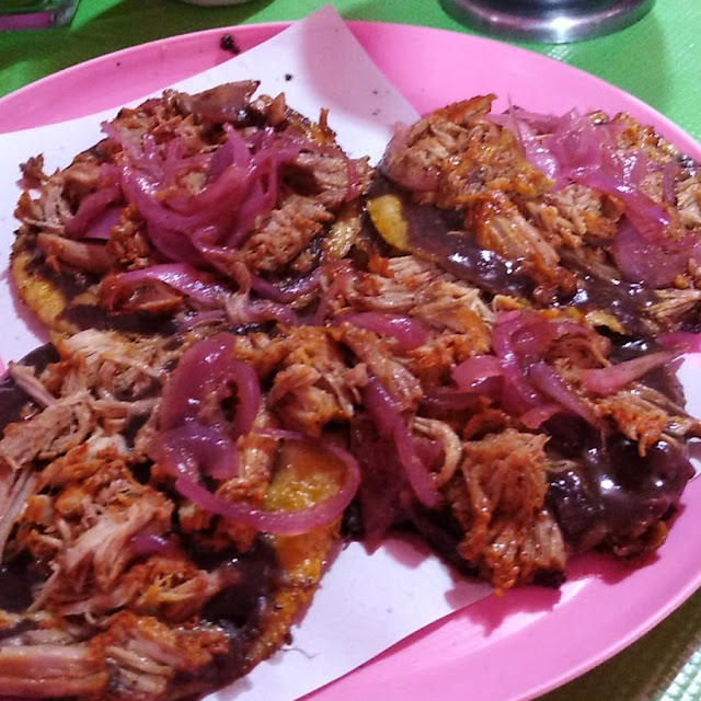 Panuchos de Cochinita Pibil