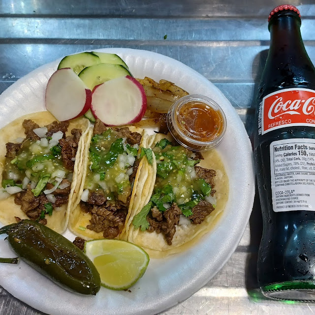 3 Carne Asada Tacos Whit Everything and 1 Coke