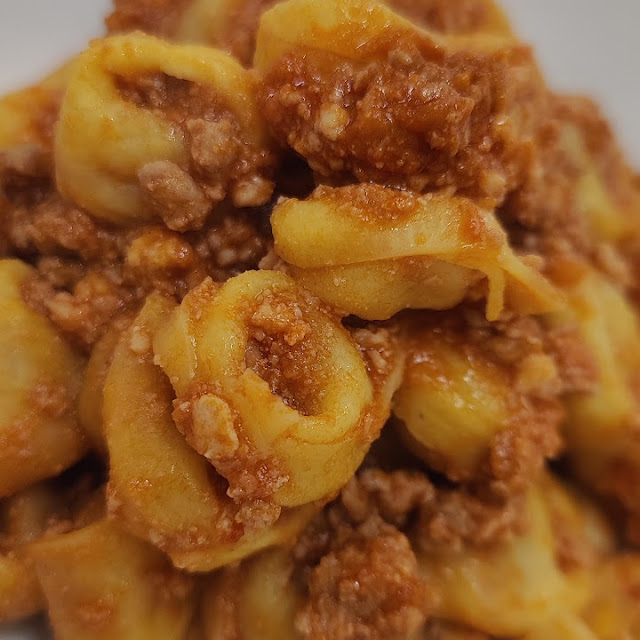 Tortellini Al Ragù