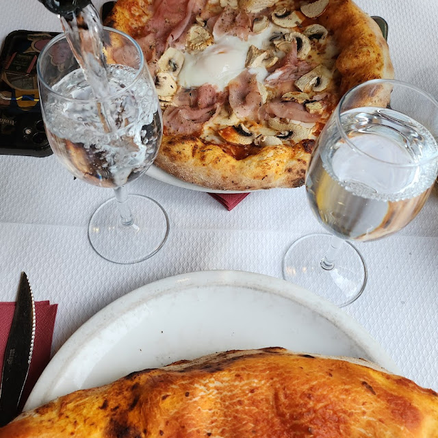 Pizza Calzone