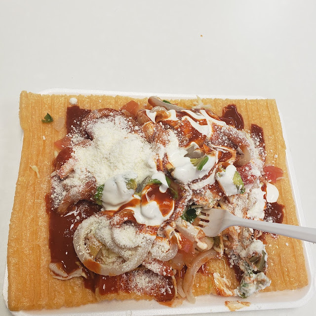 Chicharron Con Cueritos