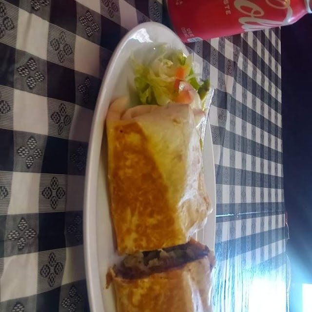 Burrito De Barbacoa Platea