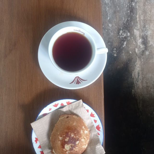 Kopi Mekarwangi Dan Kue Apem