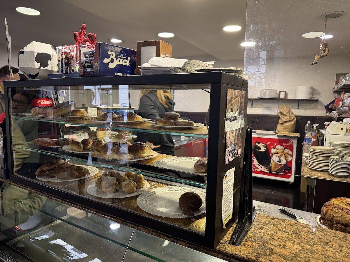 L'antico Caffè della Pigna