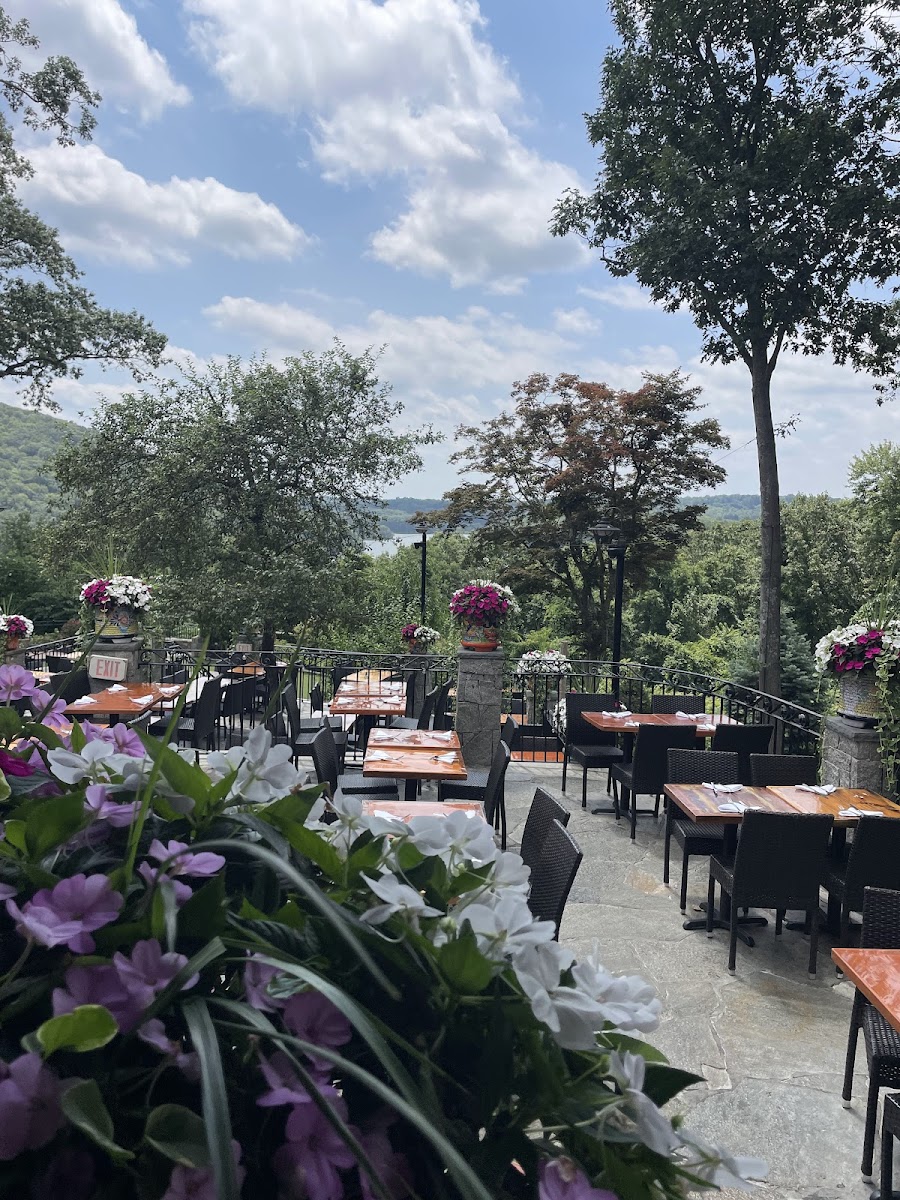 Las Mananitas - NY 10509