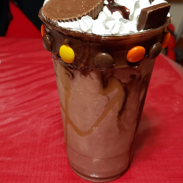Extreme Reese Milkshake