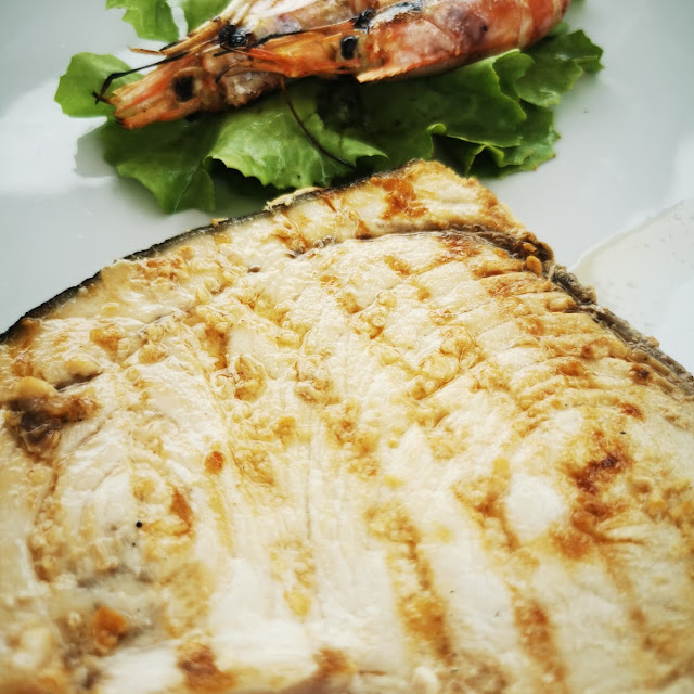 Pesce Spada E Gamberoni Grigliati