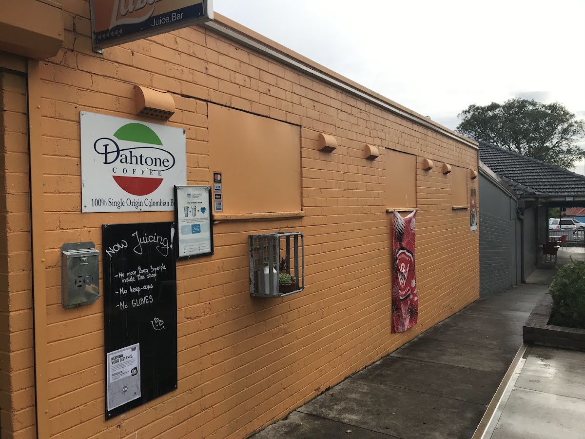 Laziza Coffee & Juice Bar Ermington