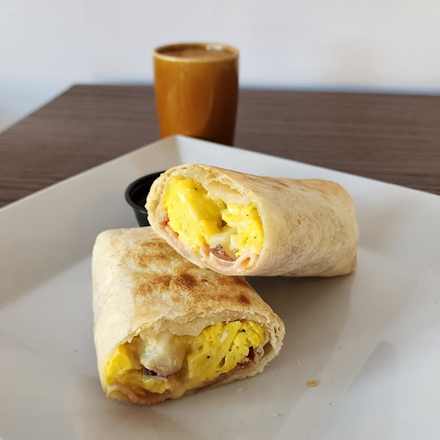 Brekkie Burritos