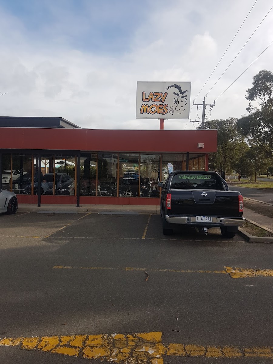 Lazy Moe's Melton