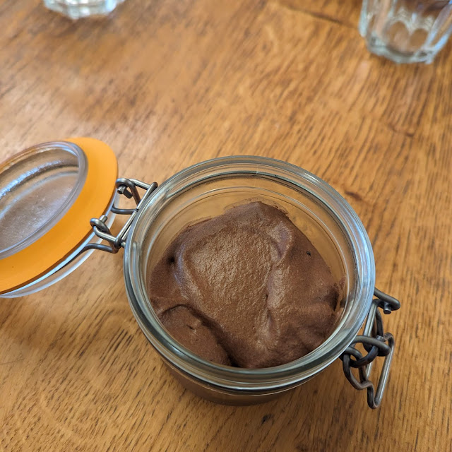Mousse Au Chocolat