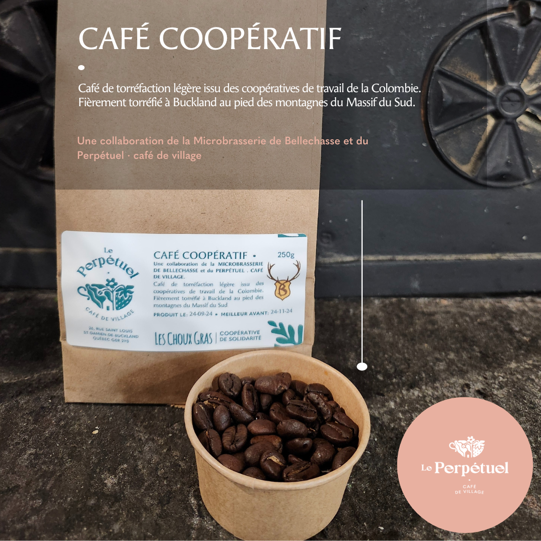 Le Perpétuel, café de village