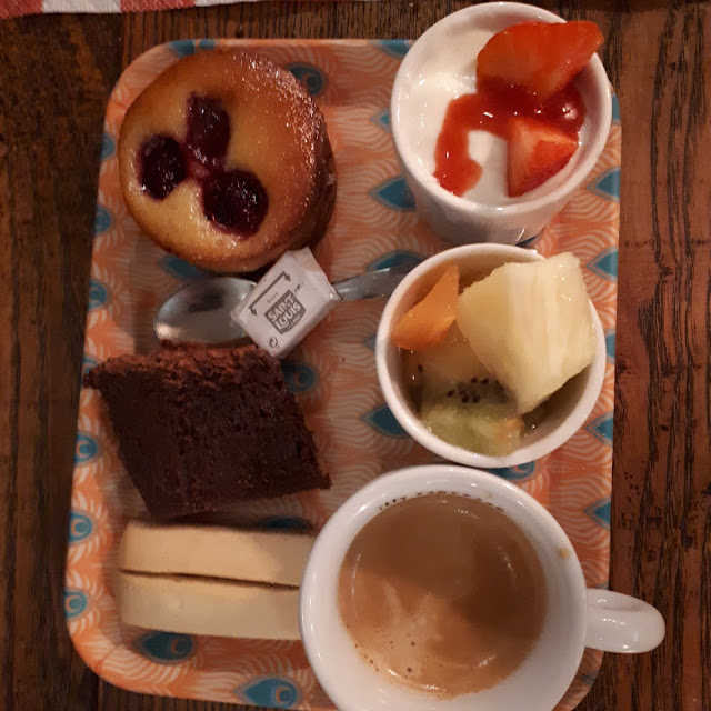 Café Gourmand
