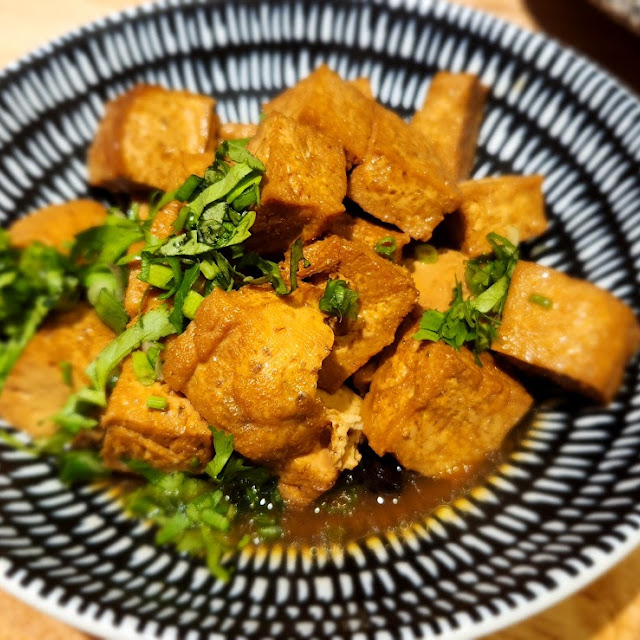 Braised Bean Curd in Thick Broth