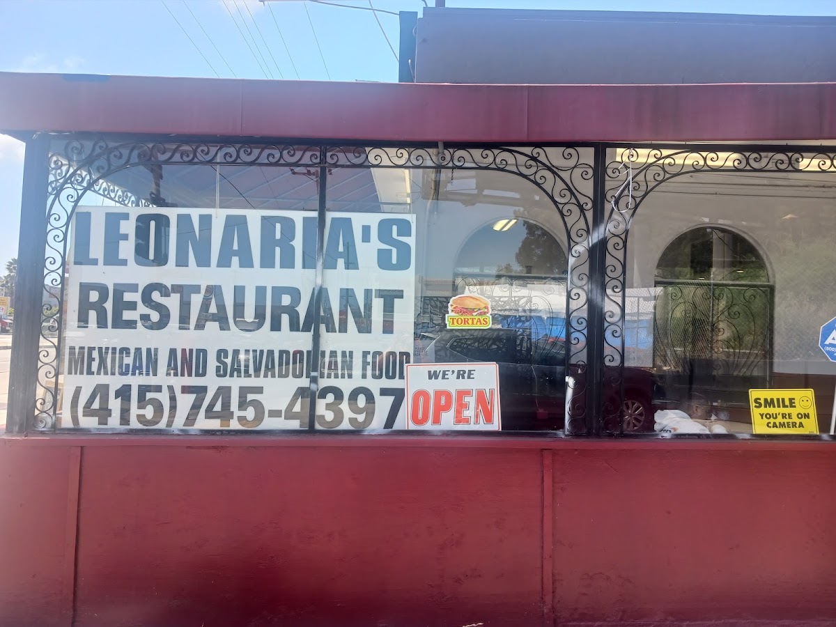 Leonaria's Restaurant