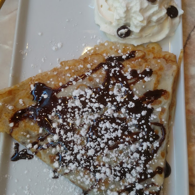 Chocolate Crepe