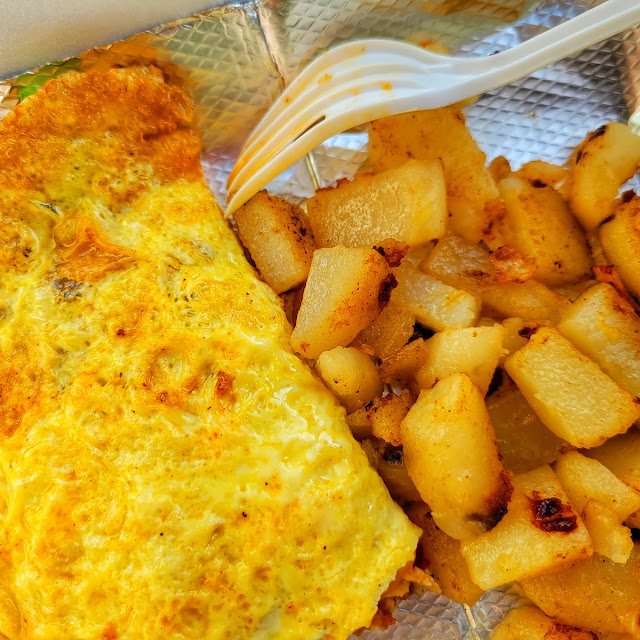 Omelets with Fries