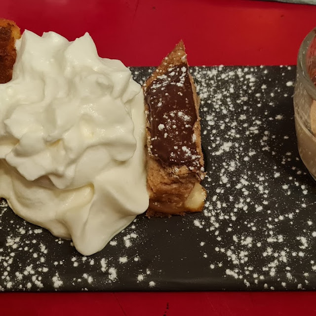 Café Gourmand