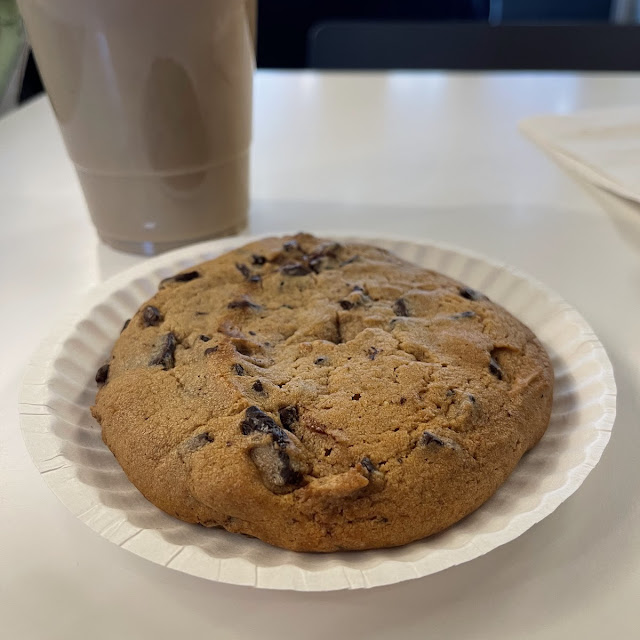 Chocolate Chip Cookie