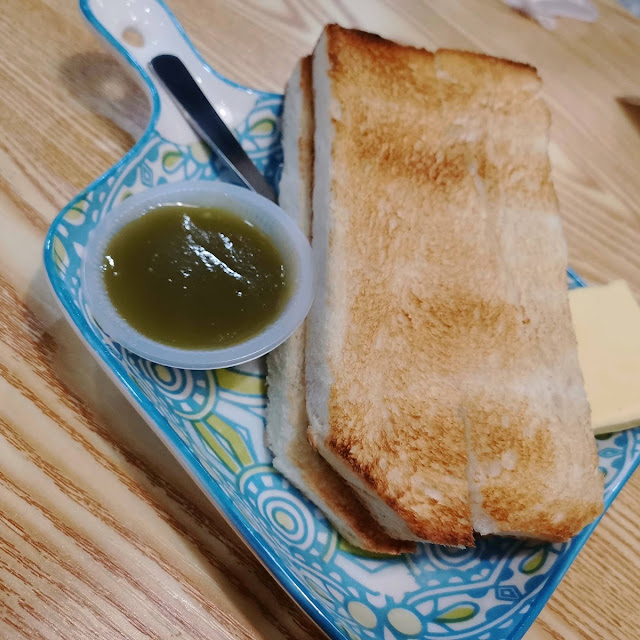 t05 Kaya Butter Toast Bread