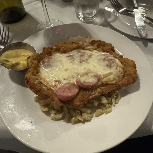 Bratwurst Schnitzel