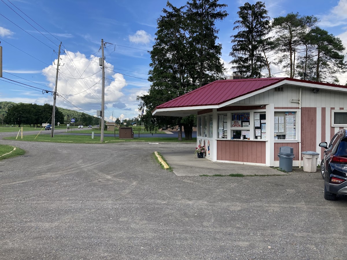 Lindy's Ice Cream Stop