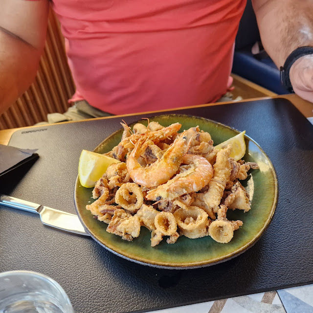 Frittura Di Calamari E Gamberi