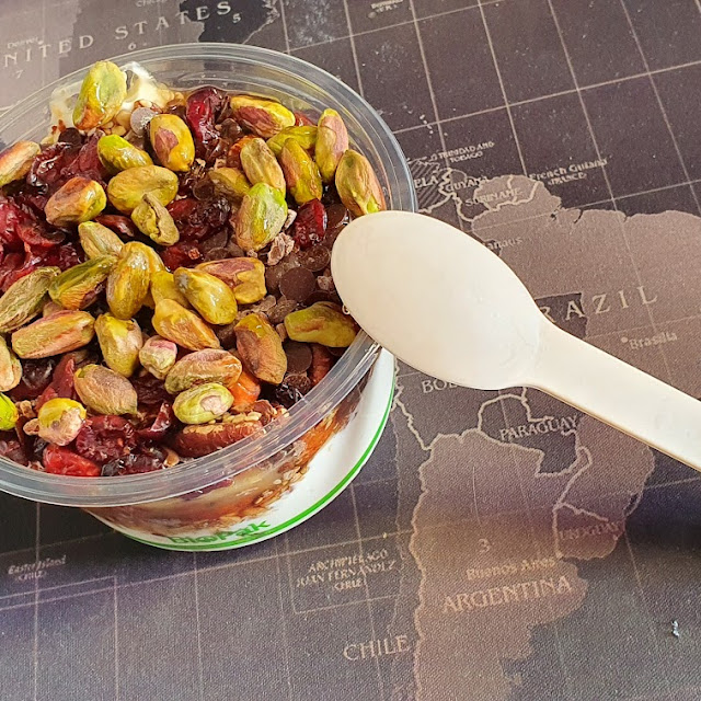 Yoghurt Bowl with Pistachio and Chocolate Chips