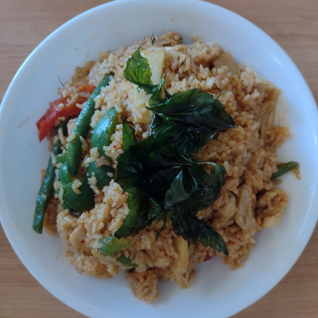 Red Curry Fried Rice Lunch