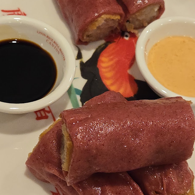 Golden Shrimp Red Rice Roll