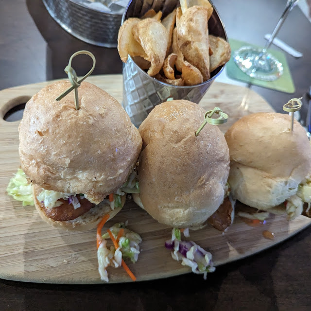 Cod Sliders
