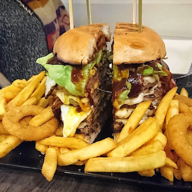 Fatty Burger