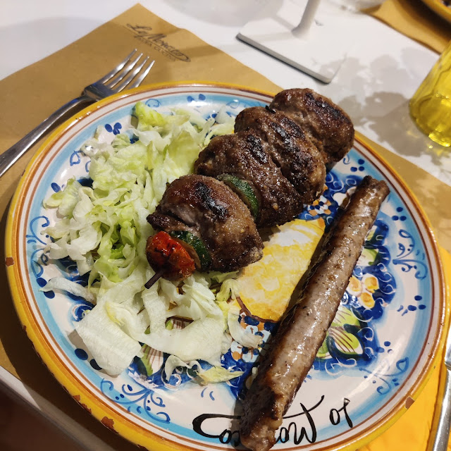 Spiedini Al Pistacchio E Salsiccia Siciliana