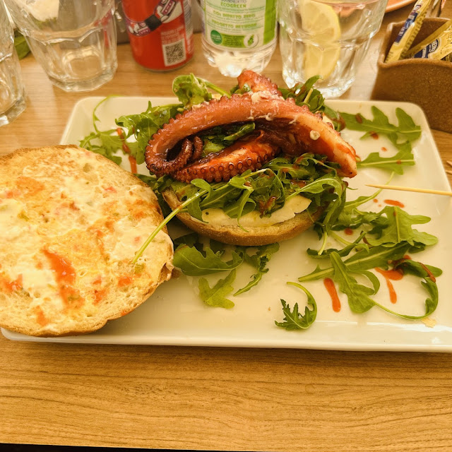 Spicy Octupus Burger