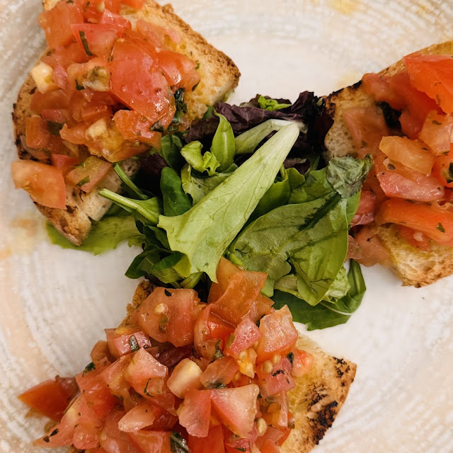Bruschetta Pomodoro Fresco E Basilico