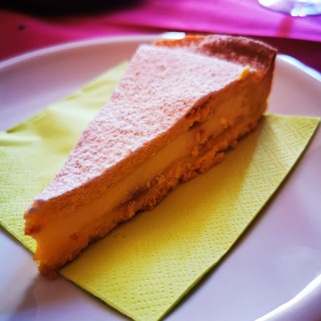 Crostata Ricotta E Visciole