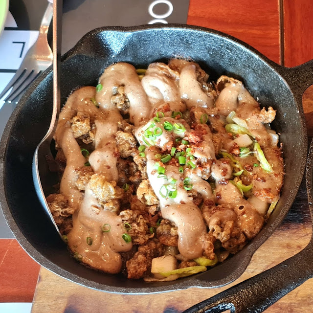 Lechon Oyster Sisig