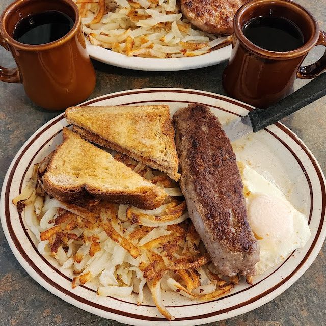 Garlic Sausage and Eggs