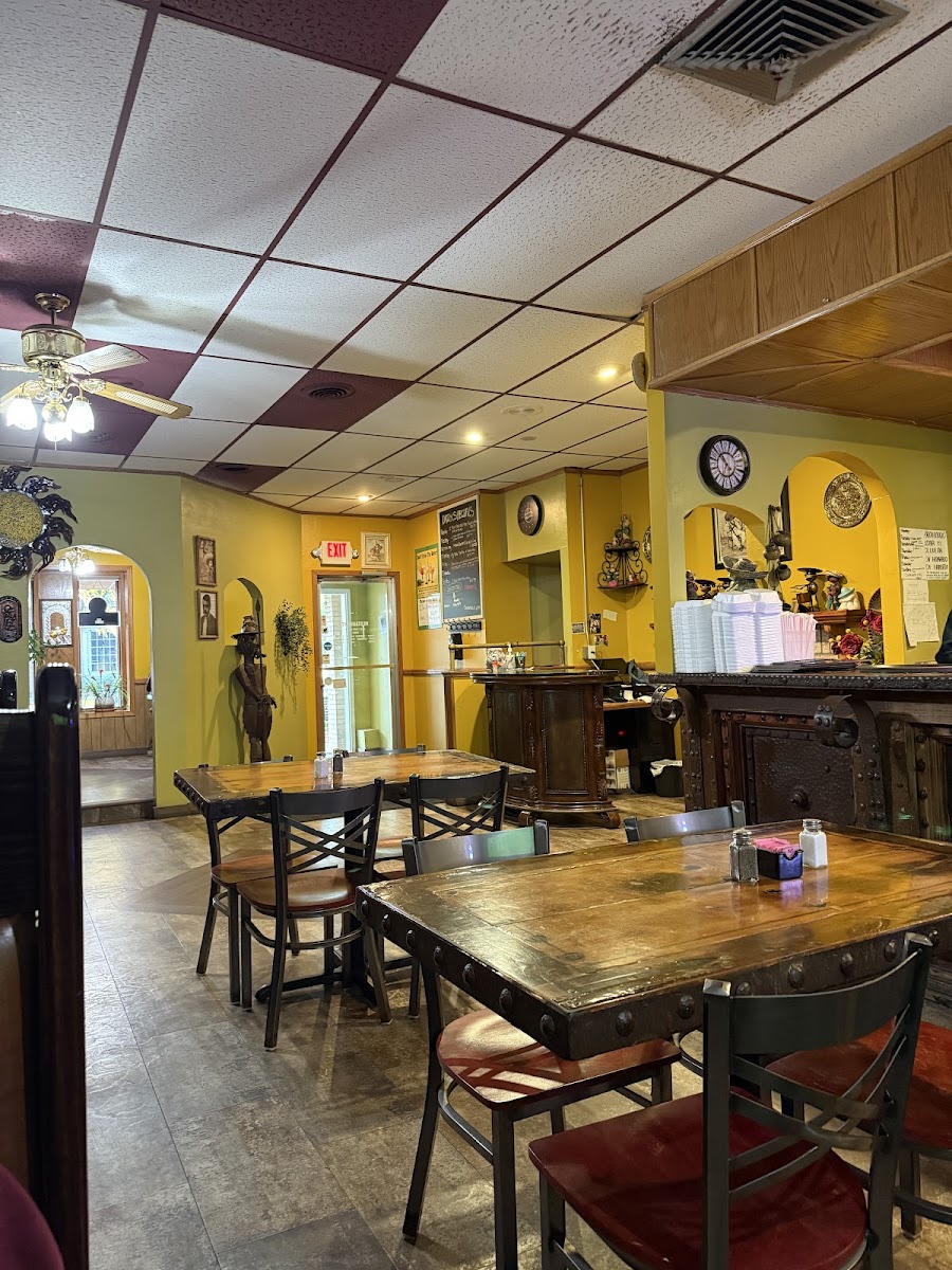 Lomitas Mexican Restaurant