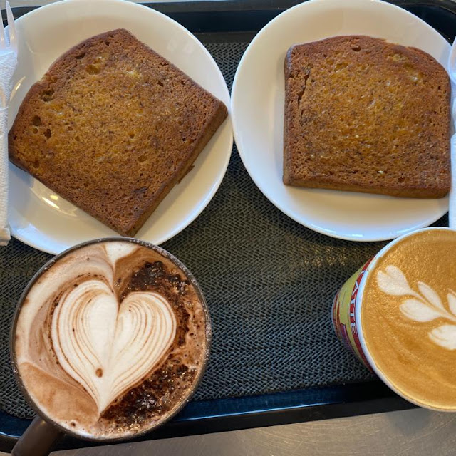 Cappuccino Latte with Banana Bread