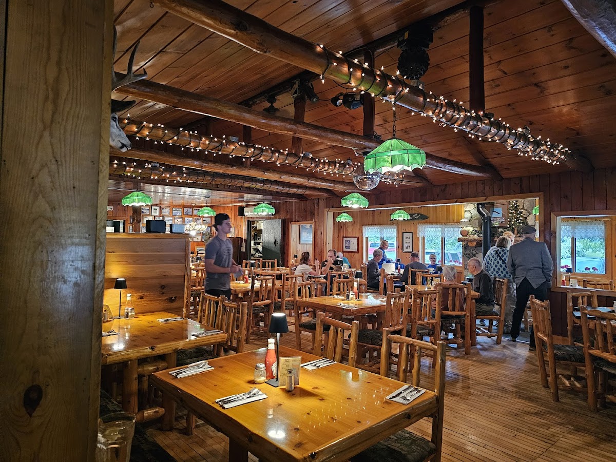 Lonesome Pine Restaurant & Bar