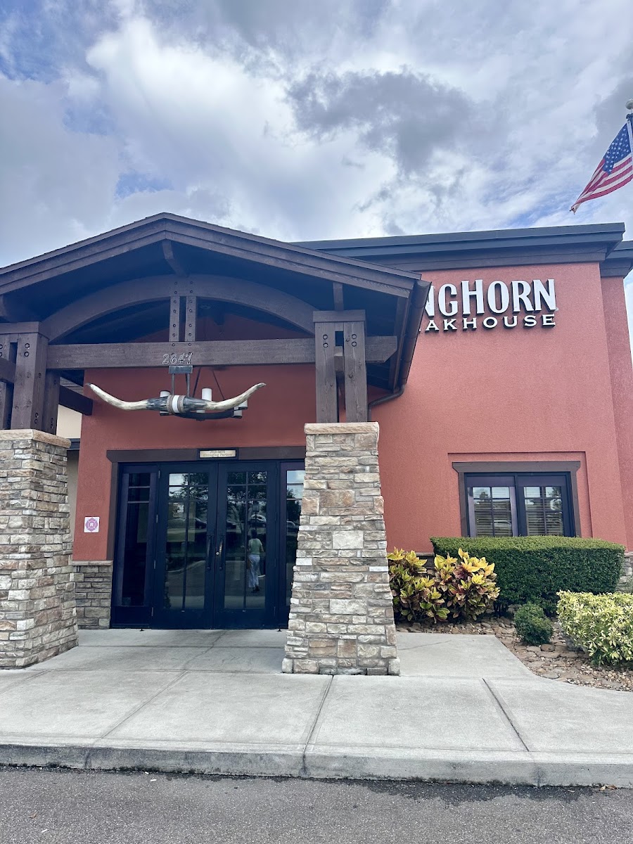 LongHorn Steakhouse - Lutz