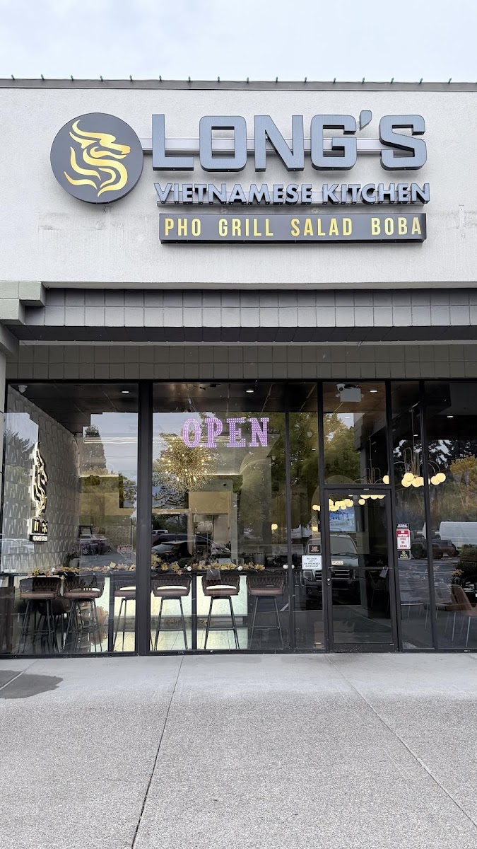Long's Vietnamese Kitchen