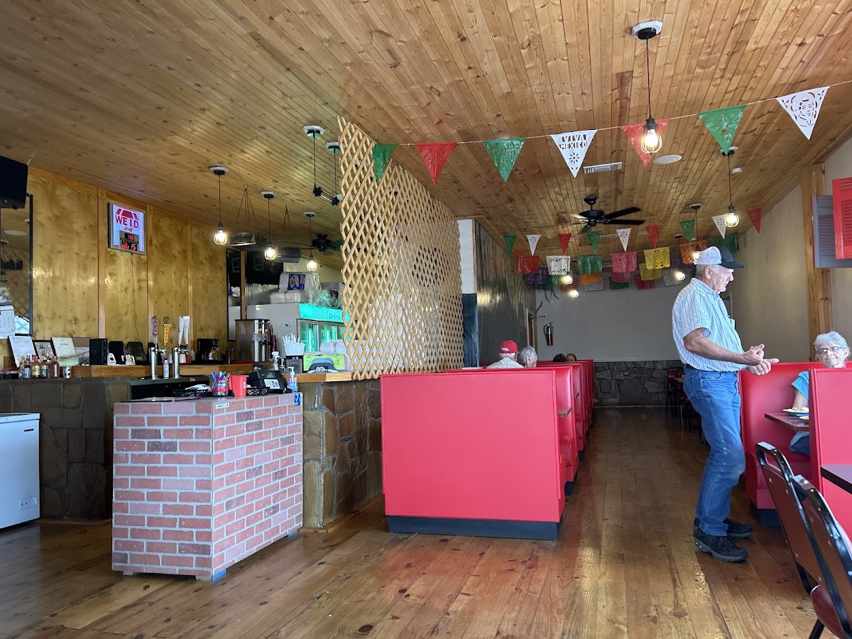 Los Amigos Mexican Grill