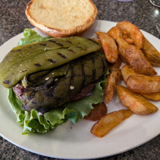 Green Chile Cheeseburger